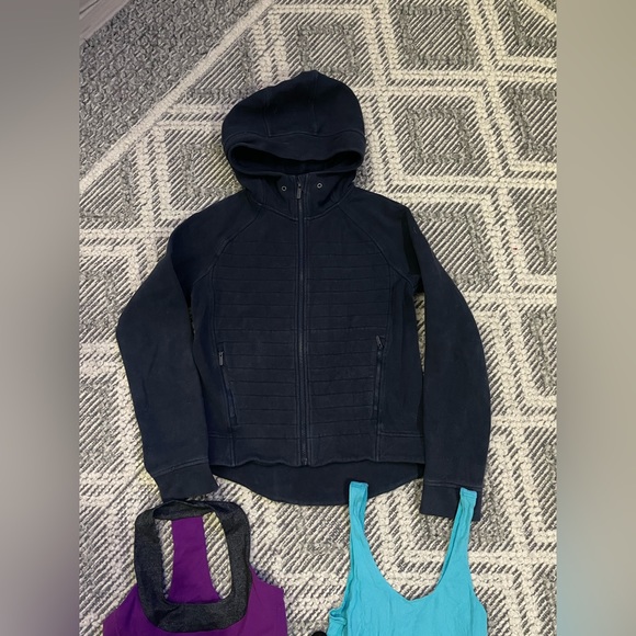 Lululemon items size 4 - Picture 5 of 7